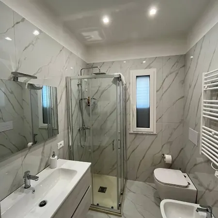 לינה וארוחת בוקר Domus Aurea