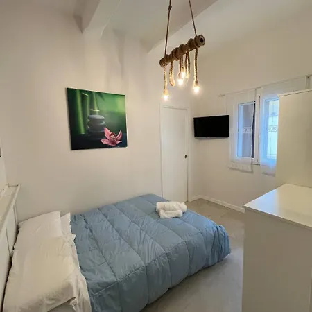 Domus Aurea فندق مبيت وإفطار ريجّو دي كالابريا